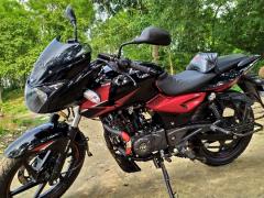 Bajaj Pulsar 150 Twin Disc